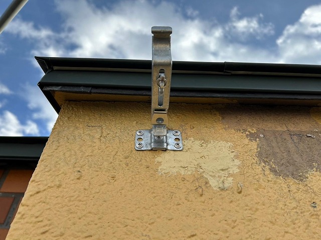 甲府市　屋根カバー工法